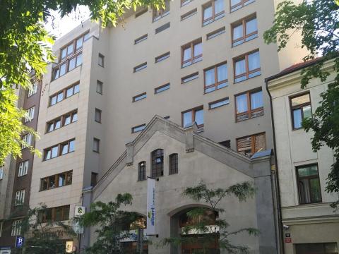 Pronájem kanceláře, Praha - Karlín, Křižíkova, 123 m2