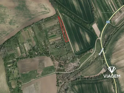 Prodej zahrady, Vracov, 2497 m2