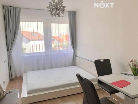 Pronájem bytu 1+kk, Praha - Jinonice, Peroutkova, 23 m2