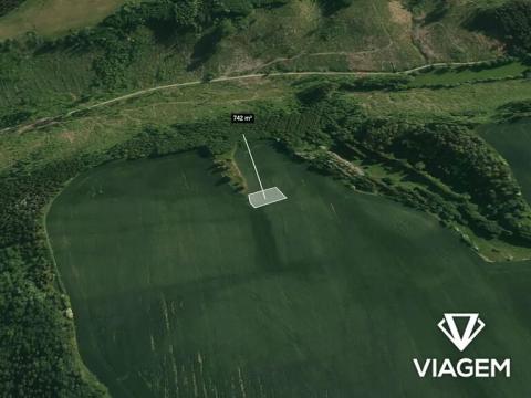 Prodej pole, Krasová, 742 m2