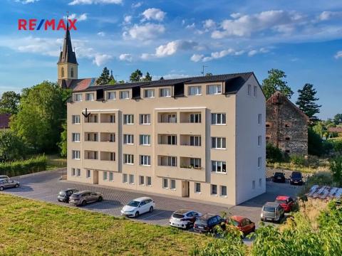 Prodej bytu 2+1, Lošany, 51 m2