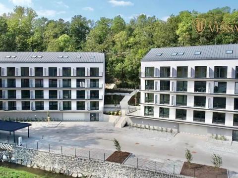 Prodej bytu 2+kk, Praha - Hlubočepy, Na Zlíchově, 56 m2