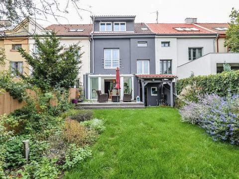 Pronájem vily, Praha - Břevnov, U Ladronky, 220 m2