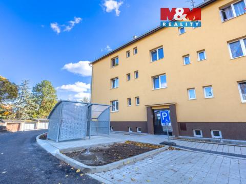 Pronájem obchodního prostoru, Louny, Josefa Schovánka, 50 m2