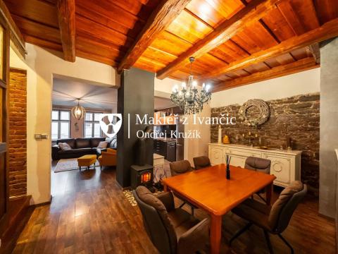 Prodej rodinného domu, Ivančice, Jana Schwarze, 178 m2