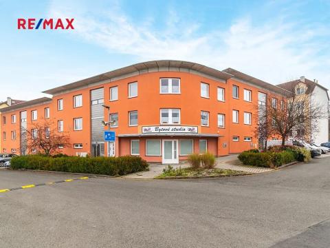 Pronájem bytu 1+kk, Přeštice, Na Chmelnicích, 41 m2