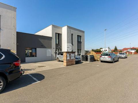 Prodej činžovního domu, Mladá Boleslav, 221 m2