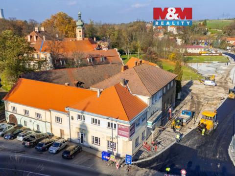 Pronájem restaurace, Liběchov, nám. V. Levého, 367 m2