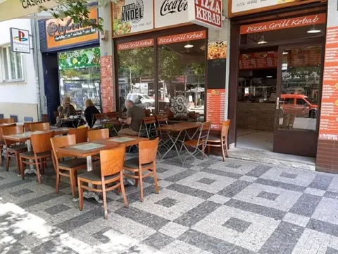 Pronájem restaurace, Praha - Smíchov, Stroupežnického, 87 m2