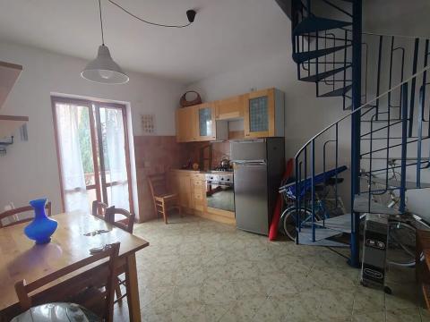 Prodej bytu 3+1, Scalea, Itálie, 70 m2