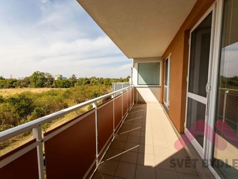 Pronájem bytu 3+kk, Praha - Dolní Měcholupy, V osikách, 76 m2