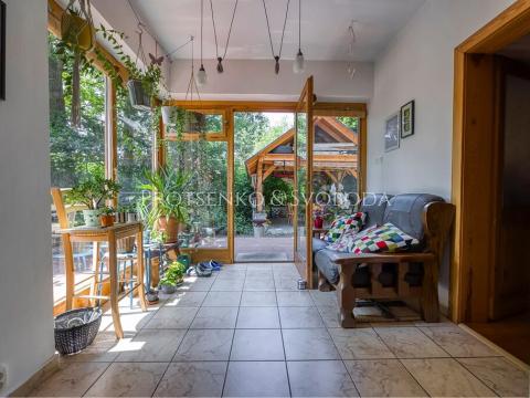 Prodej vícegeneračního domu, Mnichovice, Nad rybníkem, 312 m2