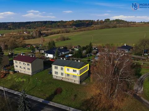 Prodej bytu 3+1, Maletín, 77 m2