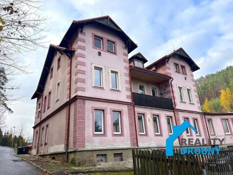 Pronájem bytu 4+1, Děčín, Bělská, 101 m2