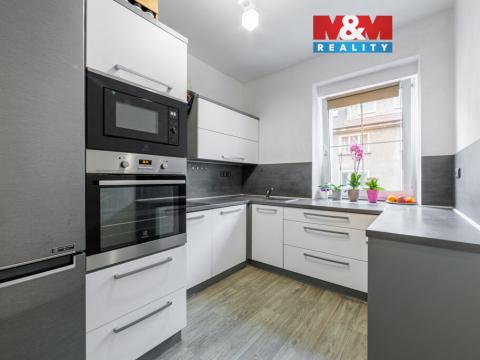 Prodej bytu 3+1, Cheb, Obětí nacismu, 68 m2