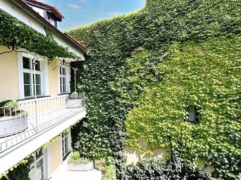 Pronájem bytu 4+1, Praha - Malá Strana, 170 m2