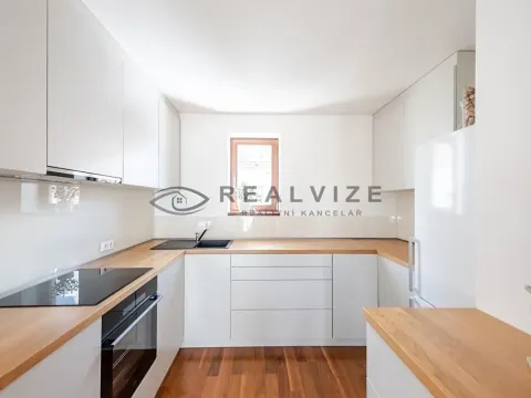 Pronájem bytu 3+kk, Hluboká nad Vltavou, Masarykova, 86 m2