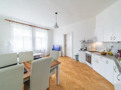 Pronájem bytu 3+kk, Praha - Vinohrady, Korunní, 70 m2
