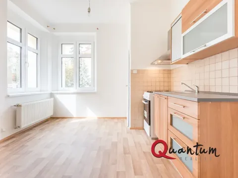 Pronájem bytu 1+1, Praha - Střešovice, U první baterie, 43 m2