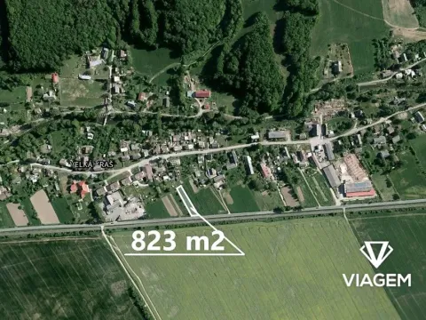 Prodej pole, Liptaň, 679 m2