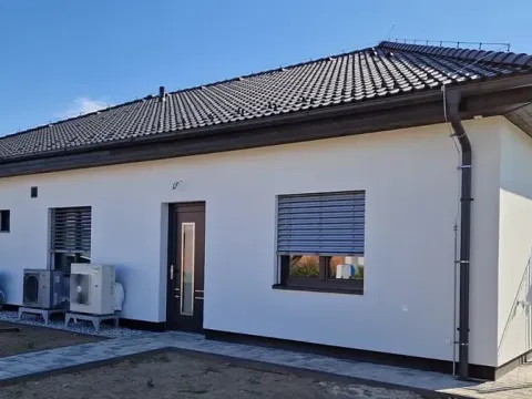 Prodej rodinného domu, Knovíz, 84 m2
