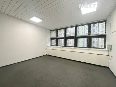Pronájem kanceláře, Praha - Nové Město, Na Moráni, 44 m2