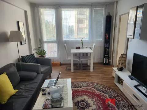 Prodej bytu 2+kk, Kralupy nad Vltavou, sídl. Hůrka, 38 m2