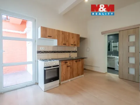 Pronájem bytu 1+1, Ostrava - Moravská Ostrava, Nádražní, 35 m2