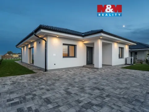 Prodej rodinného domu, Jenštejn, Za zahradami, 153 m2