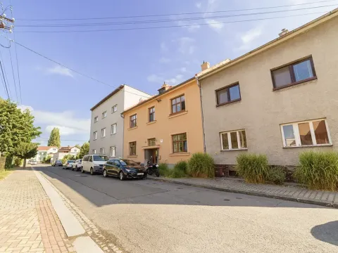 Prodej bytu 2+kk, Ostrava, Holubova, 56 m2