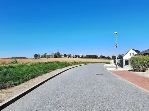 Prodej pozemku pro bydlení, Hrušovany u Brna, Pod Střediskem, 820 m2