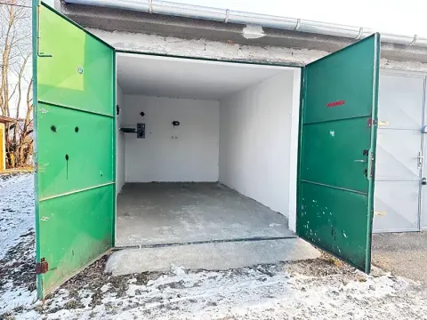 Pronájem garáže, Nový Jičín, 21 m2