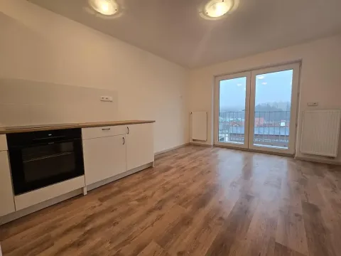 Pronájem bytu 2+kk, Třebíč, Husova, 55 m2
