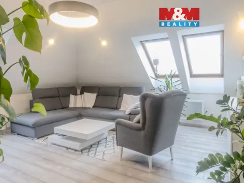 Prodej bytu 3+1, Zlín - Kudlov, Žlutá, 83 m2