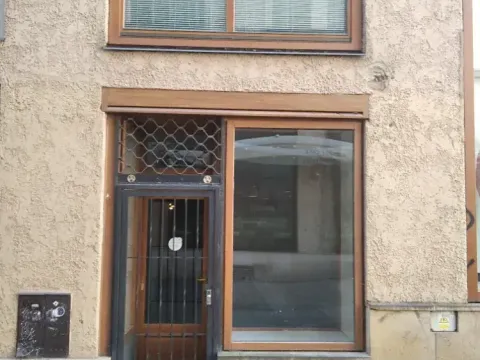 Pronájem obchodního prostoru, Brno, Průchodní, 59 m2