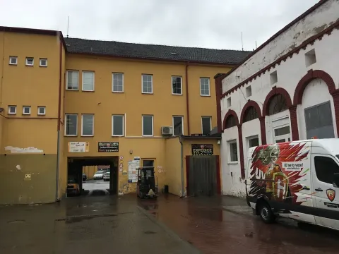 Pronájem skladu, Brno, Valchařská, 158 m2