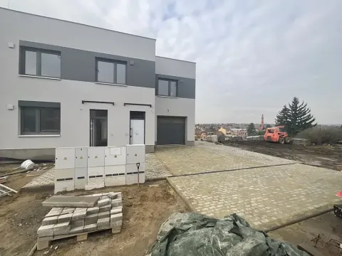 Prodej bytu 4+kk, Šlapanice, 105 m2