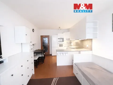 Prodej bytu 2+kk, Praha - Horní Měcholupy, Hornoměcholupská, 45 m2