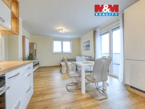 Prodej bytu 4+kk, Vochov, 82 m2