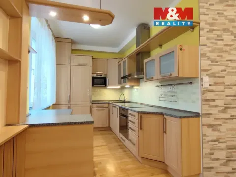 Pronájem bytu 2+1, Most, M. G. Dobnera, 54 m2