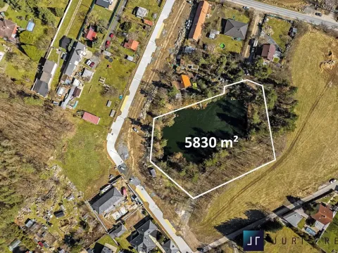 Prodej komerčního pozemku, Mukařov, 5830 m2