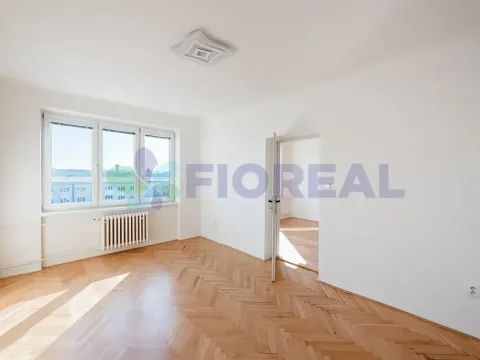 Pronájem bytu 3+1, Praha - Vršovice, Kubánské náměstí, 71 m2