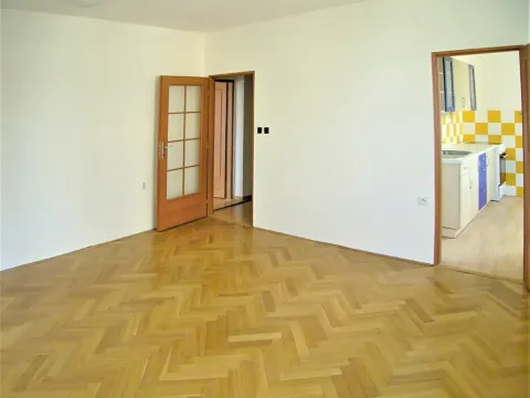 Pronájem bytu 2+1, Brno, Ječná, 56 m2