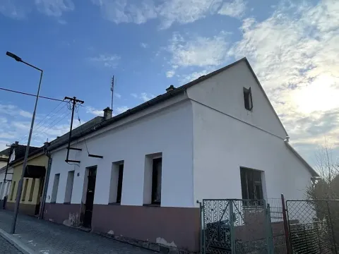 Prodej rodinného domu, Vamberk, Náměstí Dr. Lützowa, 68 m2