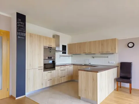 Prodej rodinného domu, Praha - Pitkovice, Chorošová, 163 m2