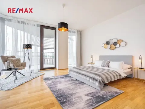 Prodej bytu 5+kk, Praha - Žižkov, Pitterova, 340 m2