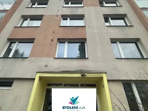 Pronájem bytu 1+1, Krupka, Karla Čapka, 35 m2