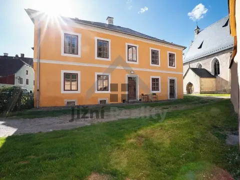 Prodej rodinného domu, Rožmberk nad Vltavou, 198 m2