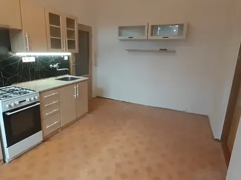 Pronájem bytu 2+1, Pardubice, Jana Palacha, 57 m2