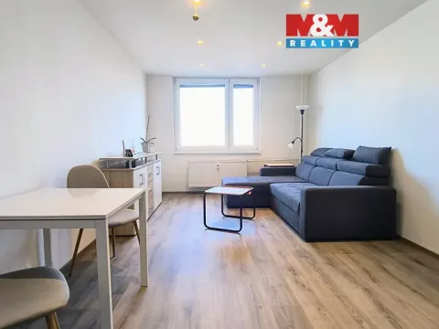 Pronájem bytu 2+kk, Kladno, Vašíčkova, 40 m2